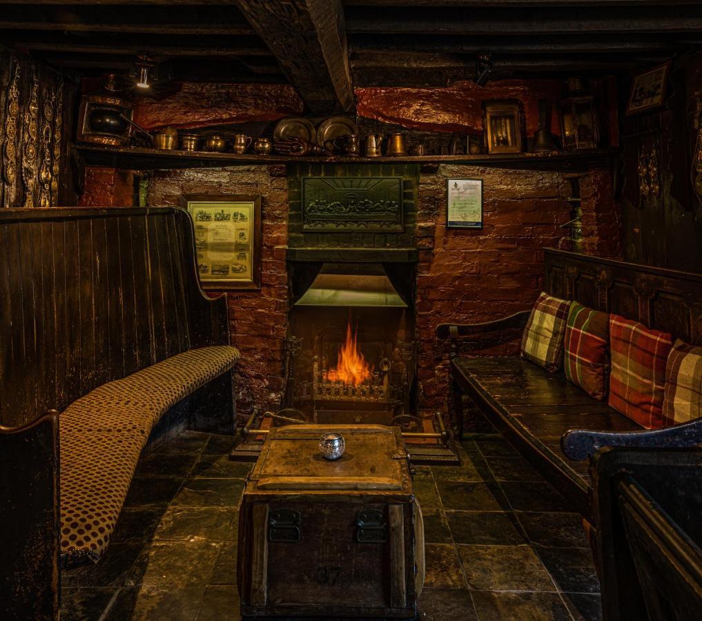 The Leagate Inn Coningsby Buitenkant foto